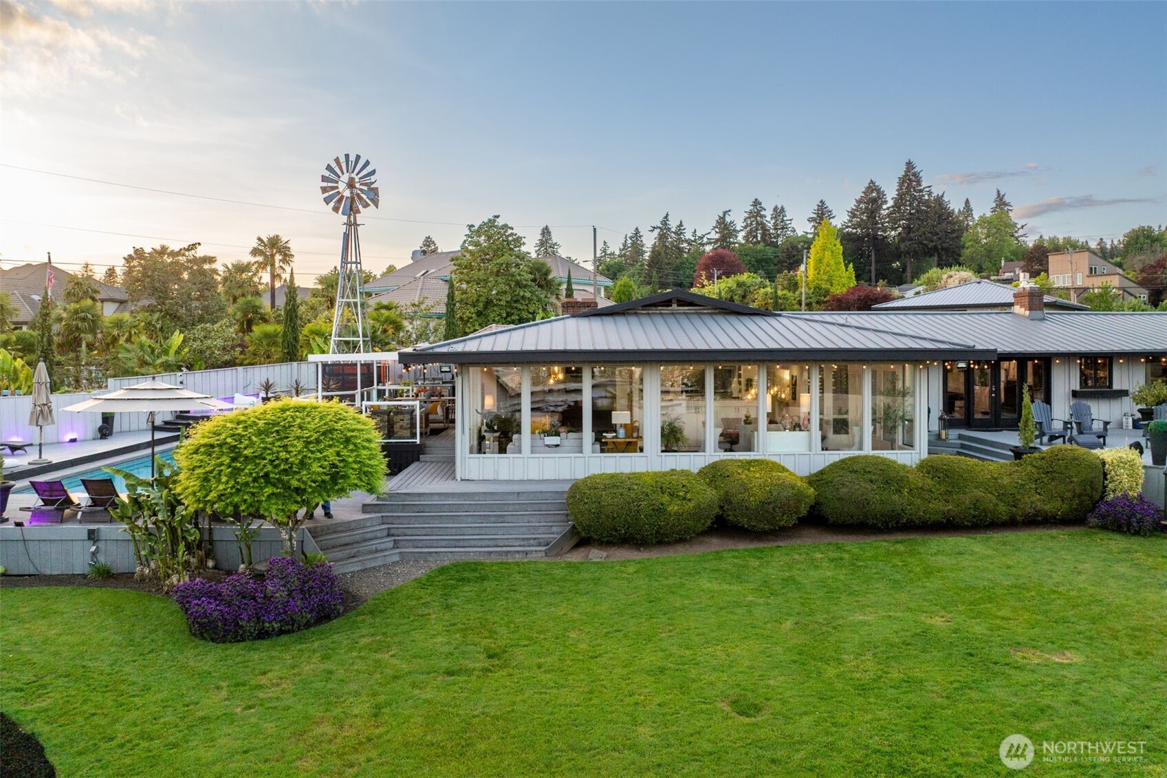 9609 SE Evergreen Highway