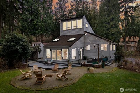 Photo of 7643 129th Avenue SE, Newcastle, WA 98056 (MLS # 2472575)