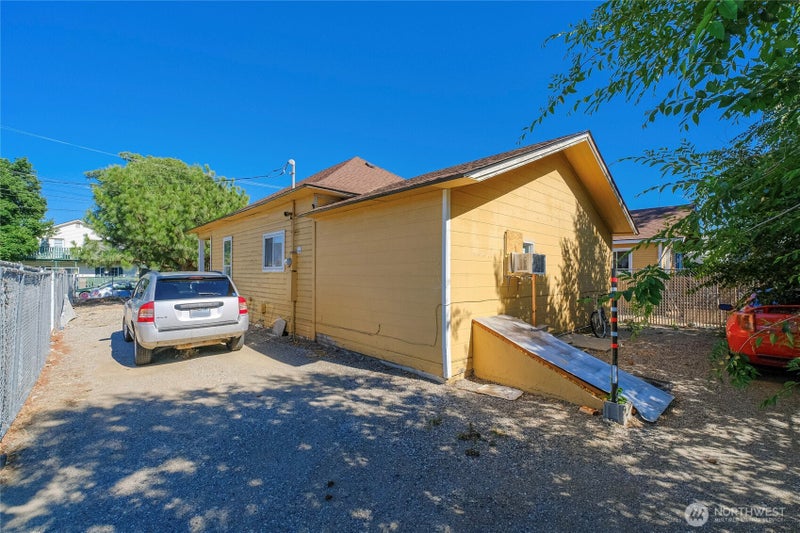 814 Cascade Street
