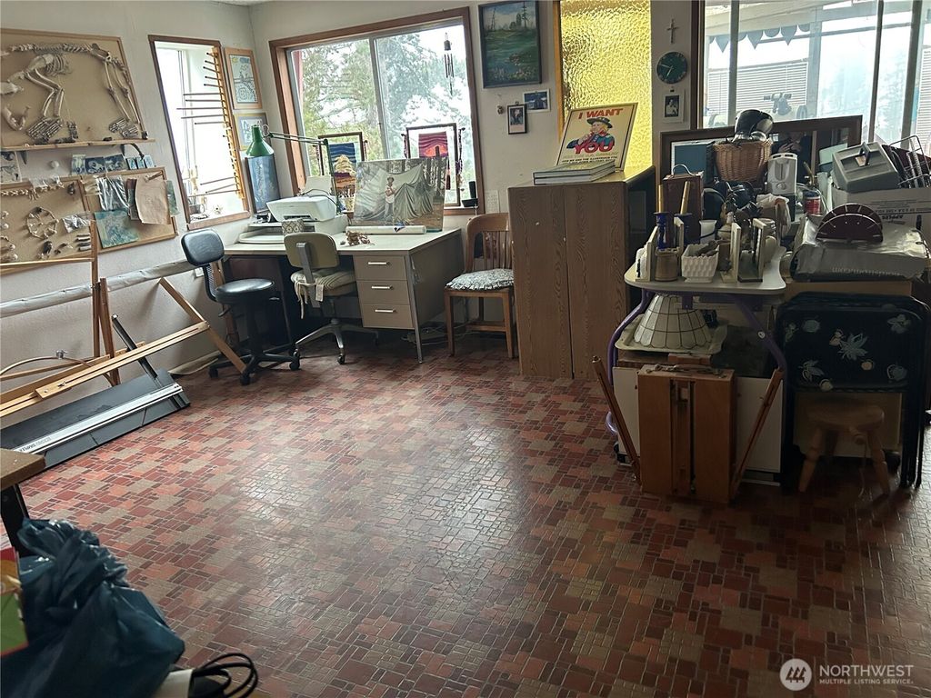 Photo of 6423 Admiralty Way Way, Freeland, WA 98249 (MLS # 2461623)