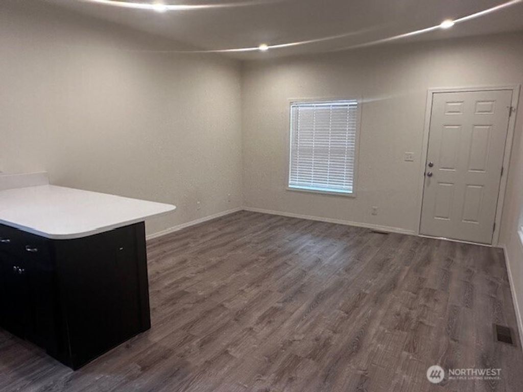 Photo of 2101 S 324th Street #188, Federal Way, WA 98003 (MLS # 2415753)