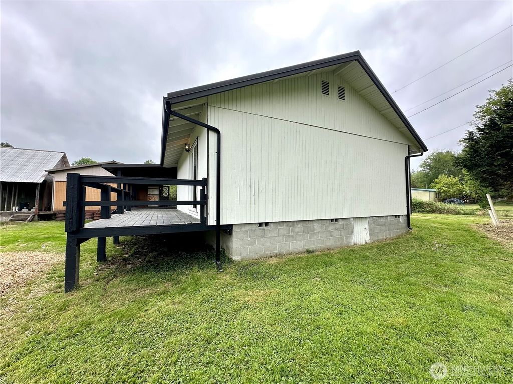 Photo of 120 Hammer Way, Forks, WA 98331 (MLS # 2509551)