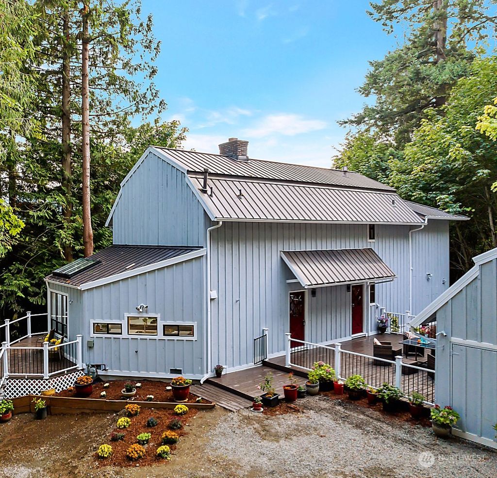 Photo of 23520 SE Issaquah Fall City Rd Rd, Issaquah, WA 98029 (MLS # 2178801)
