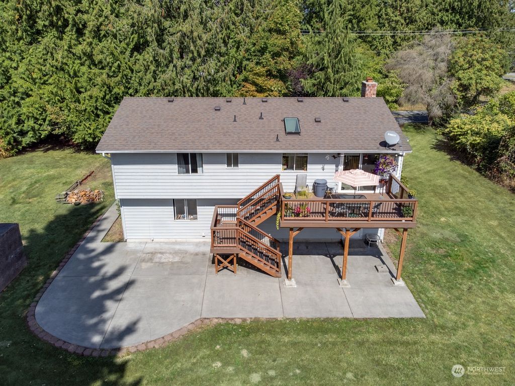 Photo of 9410 212th Street SE, Snohomish, WA 98296 (MLS # 2158513)