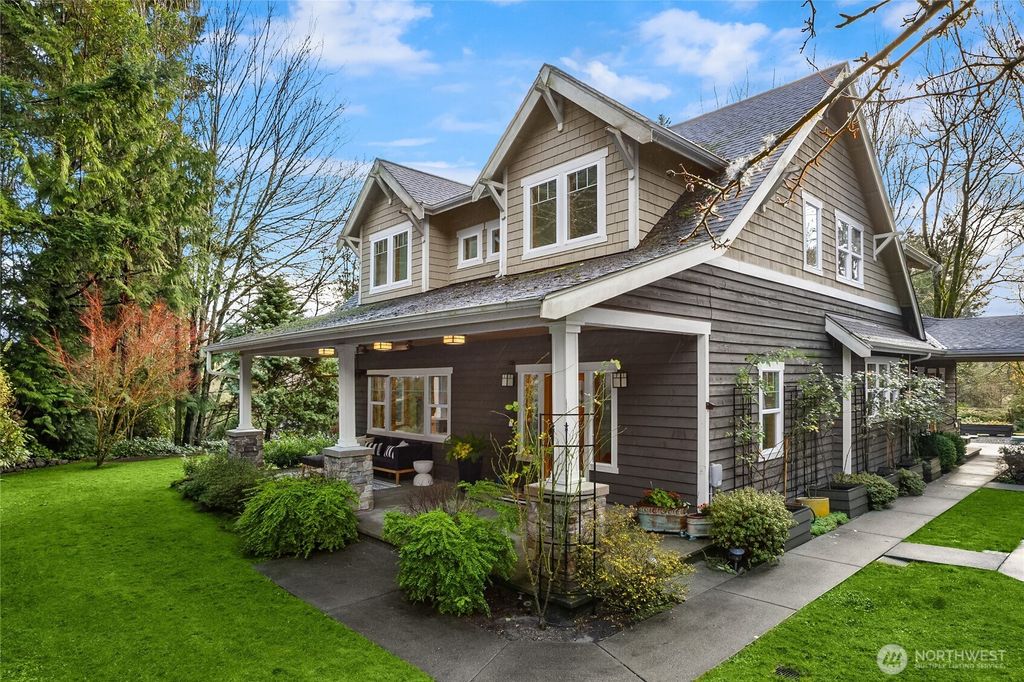 Photo of 9705 NE Beach Crest Drive, Bainbridge Island, WA 98110 (MLS # 2458153)