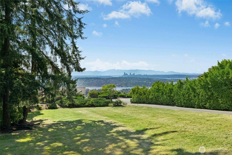 4736 Somerset XXX LOT Avenue SE LOT