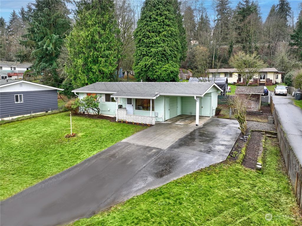 Photo of 11435 8th Avenue S, Burien, WA 98168 (MLS # 2190107)