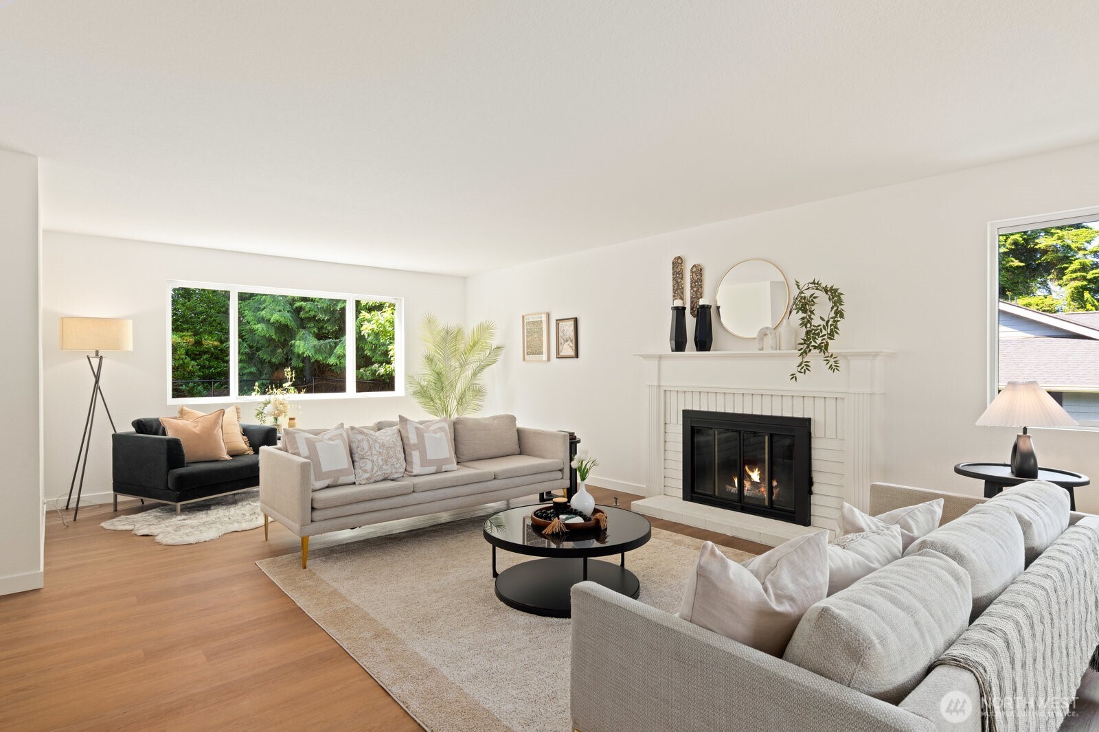 14309 NE 12th Place