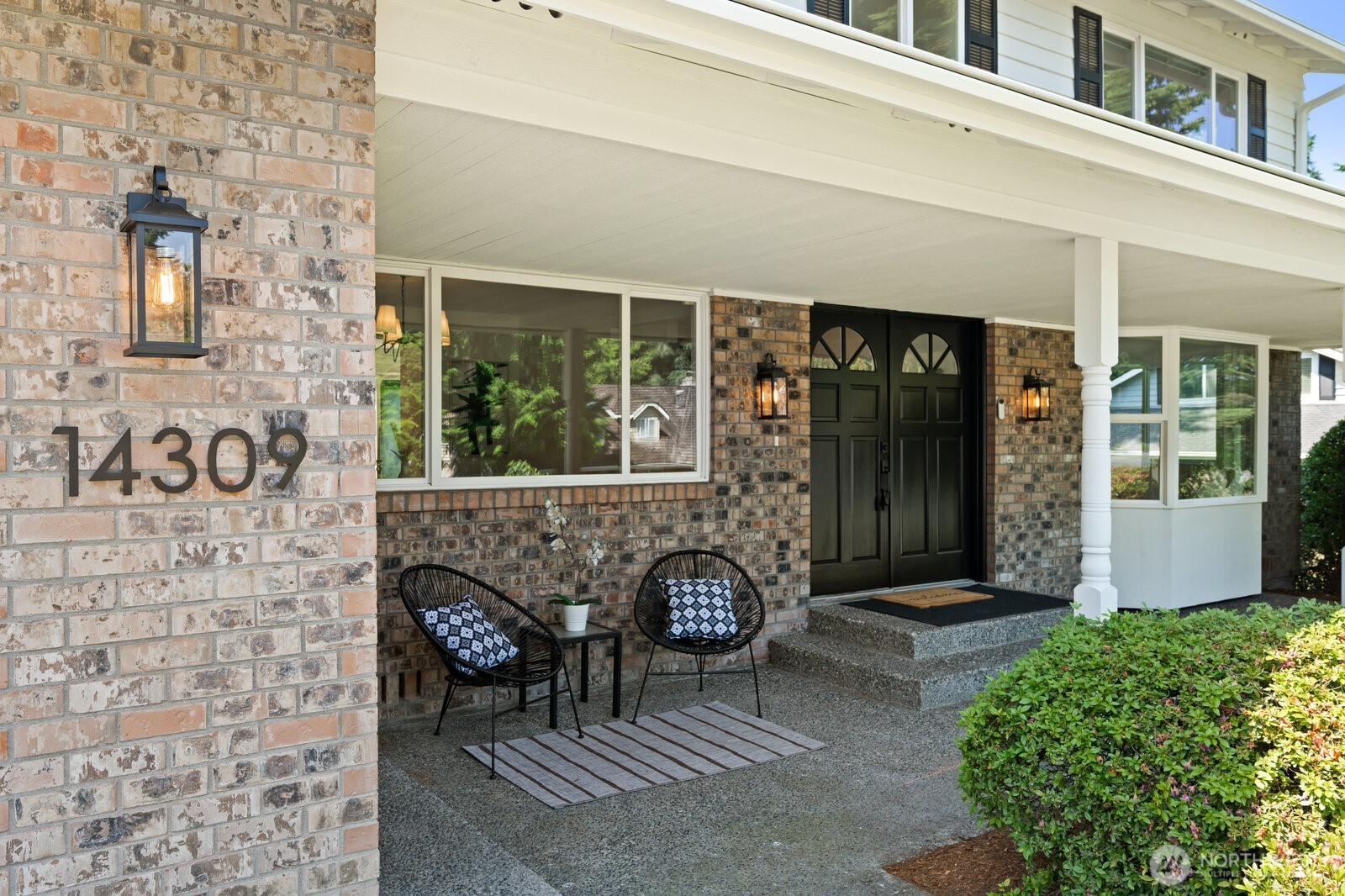 14309 NE 12th Place