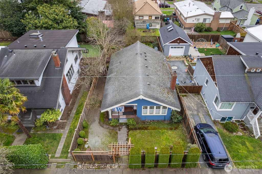 Photo of 945 NW 62nd Street, Seattle, WA 98107 (MLS # 2480412)