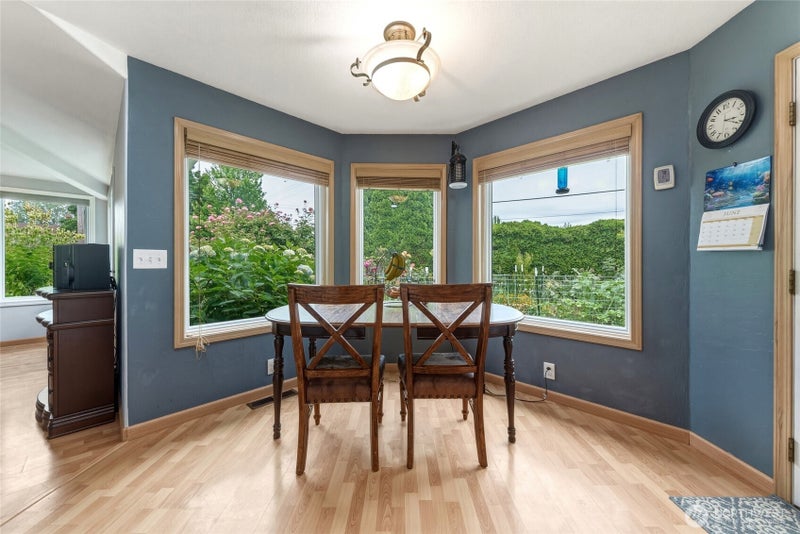 1001 Southview