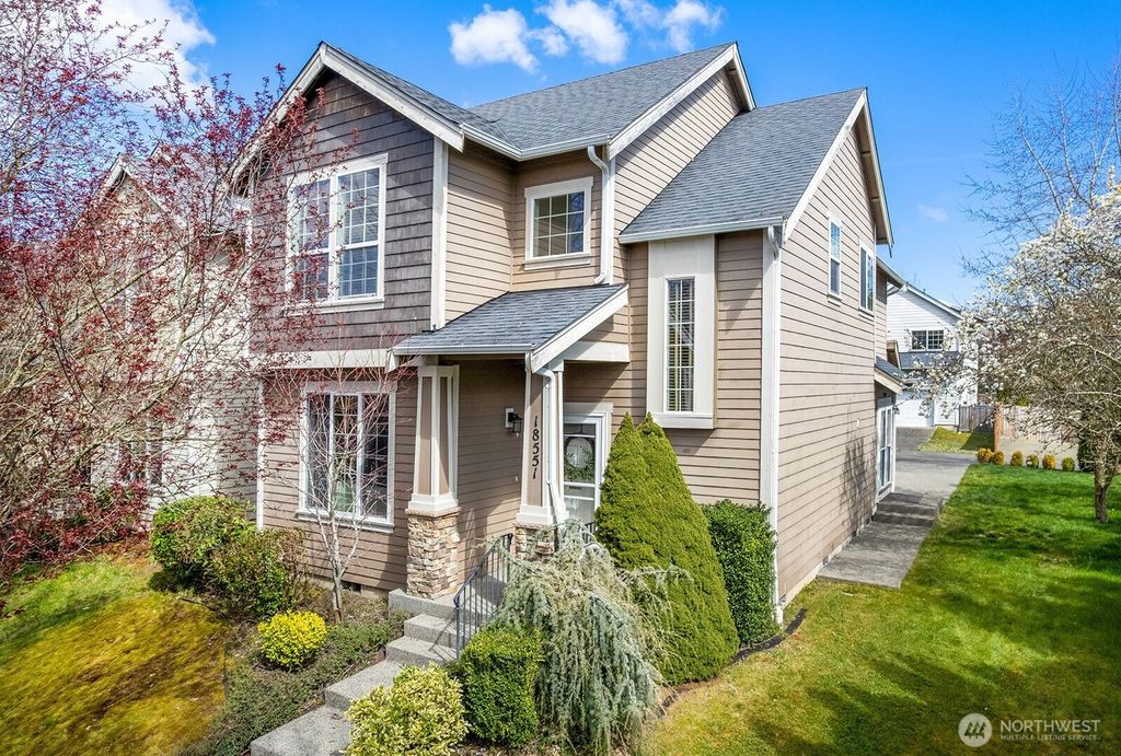 Photo of 18551 E 96th Avenue, Puyallup, WA 98375 (MLS # 2504355)