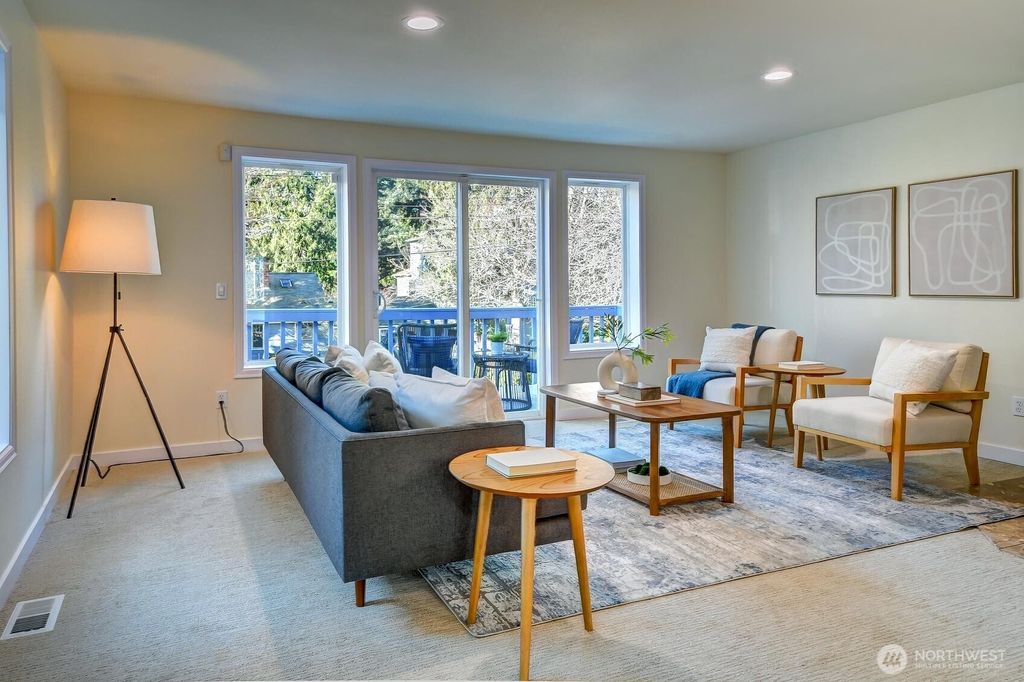 Photo of 7542 24th Avenue NE, Seattle, WA 98115 (MLS # 2332503)