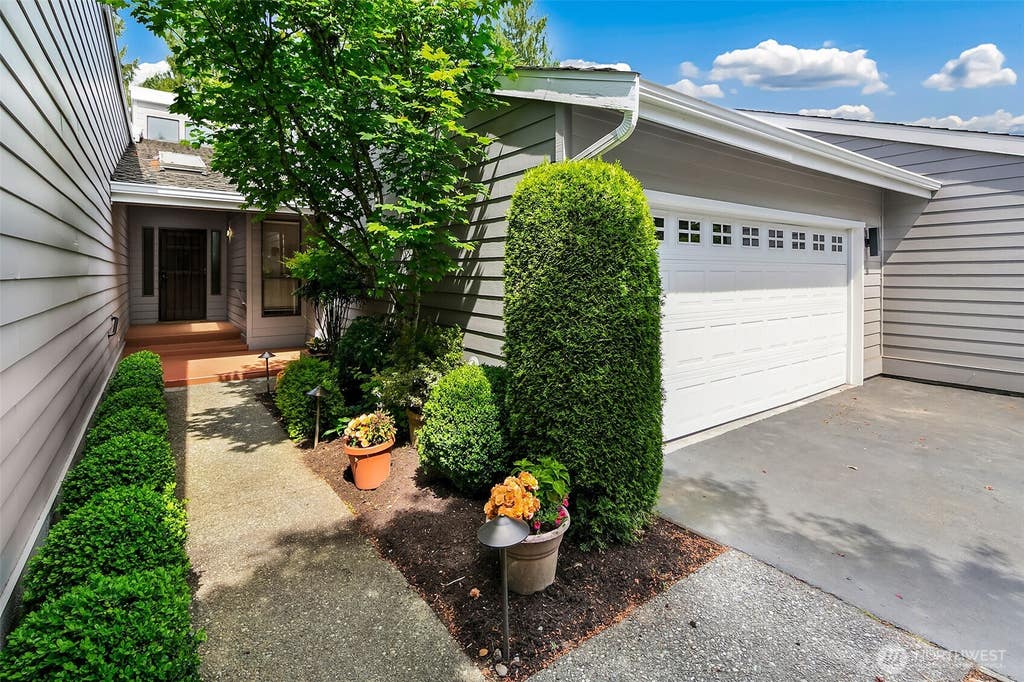 Photo of 15000 Village Green Drive #27, Bothell, WA 98012 (MLS # 2564720)