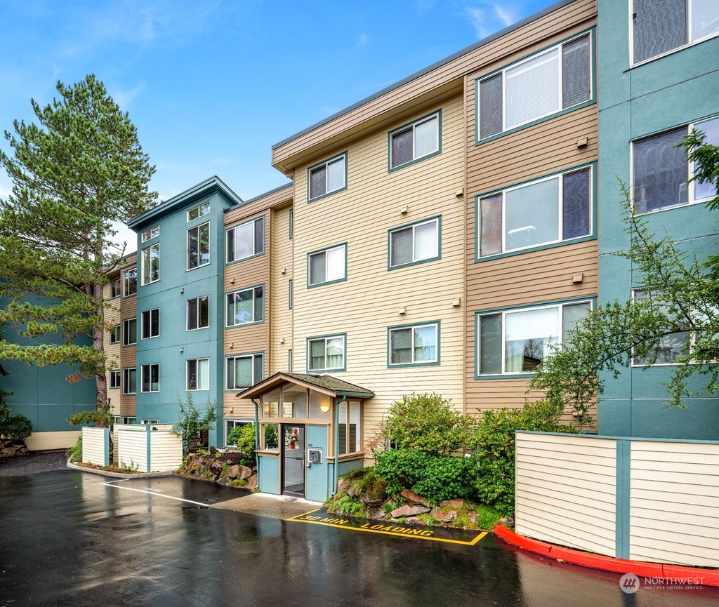 Photo of 2222 NE 92nd Street #211, Seattle, WA 98115 (MLS # 2318480)