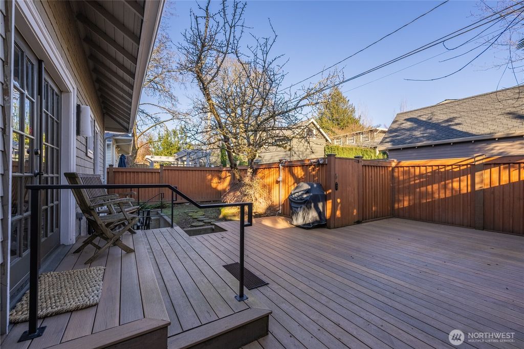 Photo of 6306 17th Ave Ave NE, Seattle, WA 98115 (MLS # 2395817)