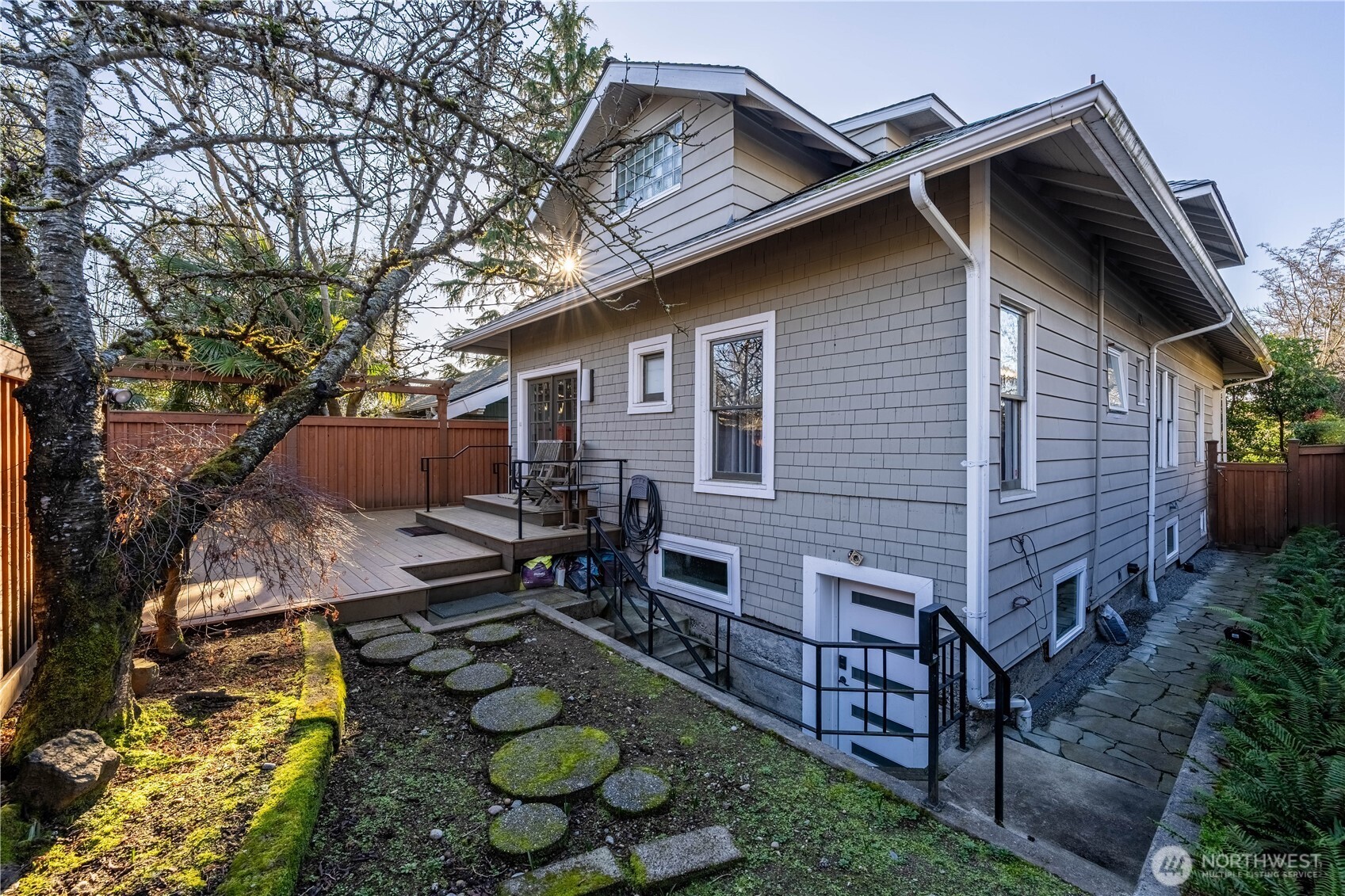 6306 17th Ave NE