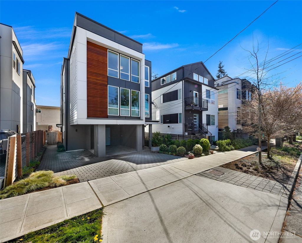 Photo of 4218 Linden Avenue N, Seattle, WA 98103 (MLS # 2504193)
