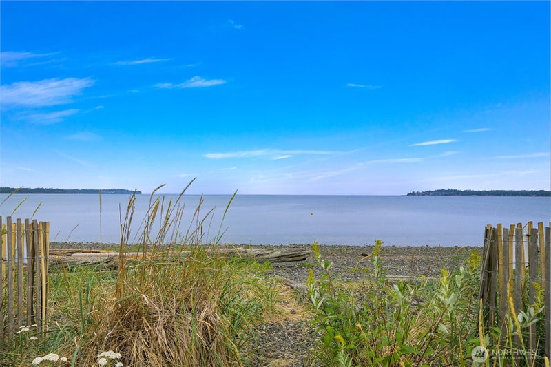 8026 Birch Bay Drive 218