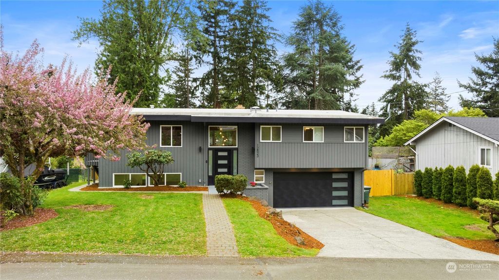 Photo of 12523 SE 53rd Street, Bellevue, WA 98006 (MLS # 2064608)