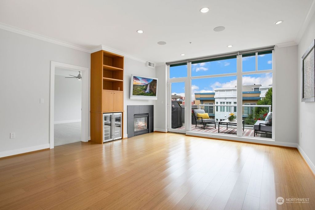 Photo of 17 W Mercer Street #305, Seattle, WA 98119 (MLS # 2127506)