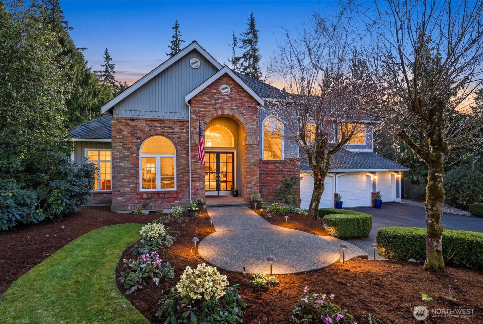 9604 215th Avenue NE