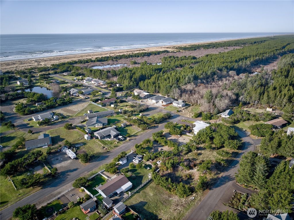 Photo of 35509 J Place, Ocean Park, WA 98640 (MLS # 2478222)