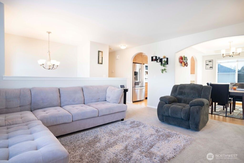 Photo of 6605 78th Place NE, Marysville, WA 98270 (MLS # 2472963)