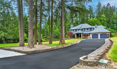 Photo of 17317 SE 238 Street, Kent, WA 98042 (MLS # 2533538)