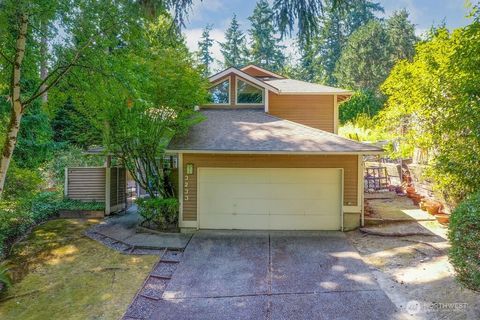 Photo of 3233 168th Place SE, Bellevue, WA 98008 (MLS # 2412016)