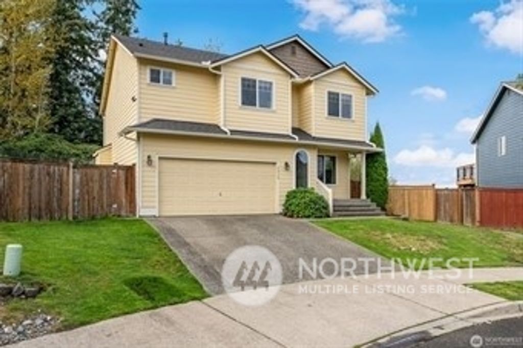 Photo of 7510 88th Place NE, Marysville, WA 98270 (MLS # 2325338)
