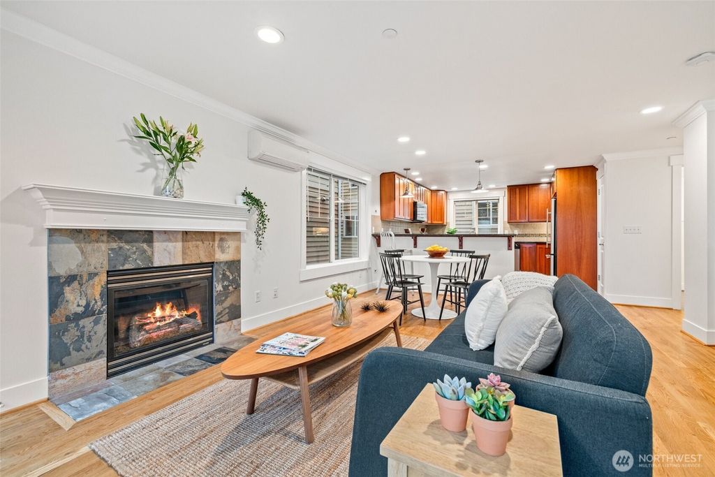 Photo of 3843 Evanston Avenue N, Seattle, WA 98103 (MLS # 2346594)