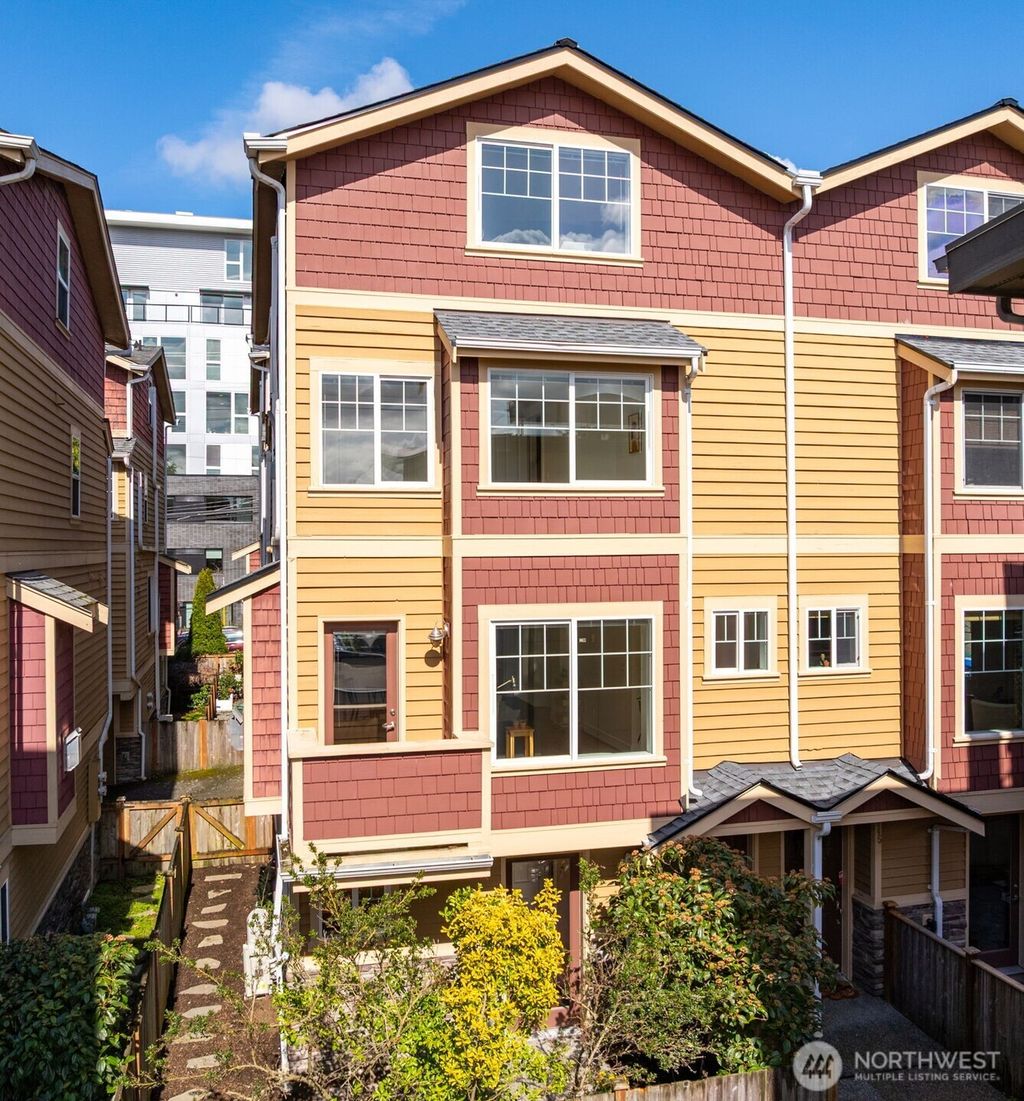 Photo of 3843 Evanston Avenue N, Seattle, WA 98103 (MLS # 2346594)