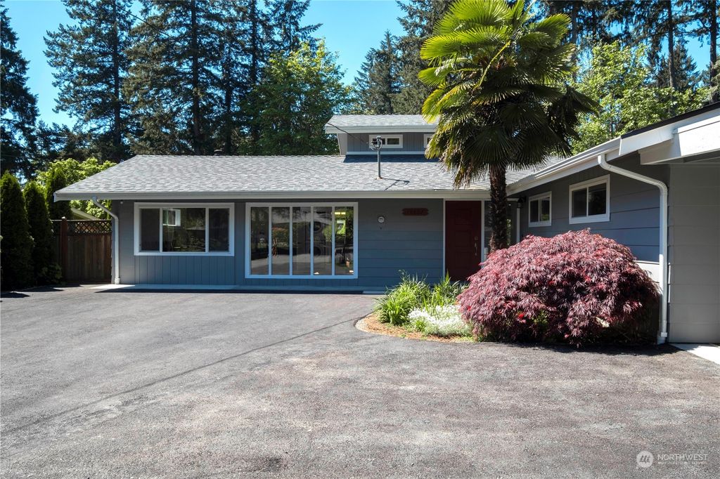 Photo of 14407 183rd Avenue SE, Renton, WA 98059 (MLS # 2236060)