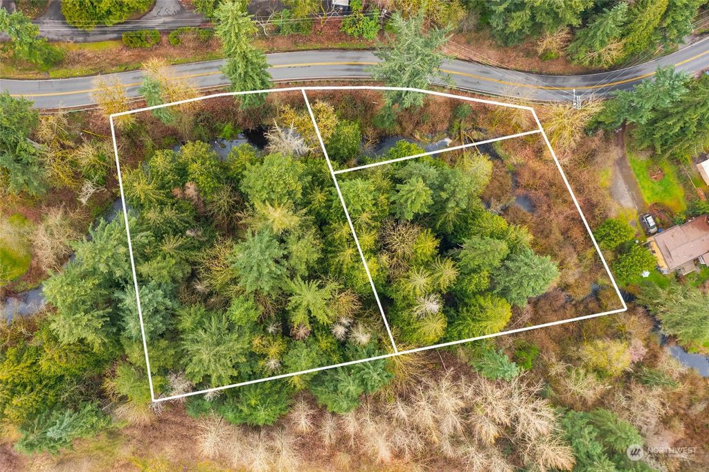 Photo of 18330 Butternut Road, Lynnwood, WA 98037 (MLS # 2302711)
