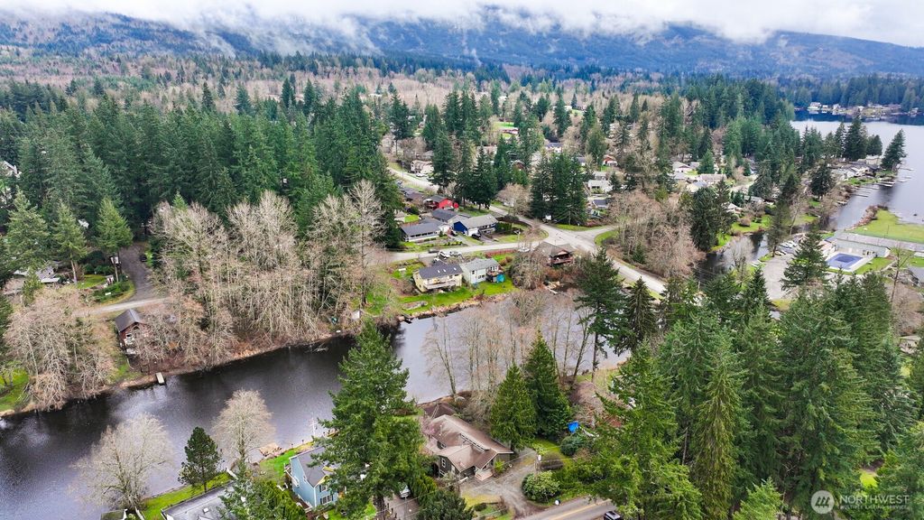 Photo of 424 Rainbow Drive, Sedro Woolley, WA 98284 (MLS # 2493748)