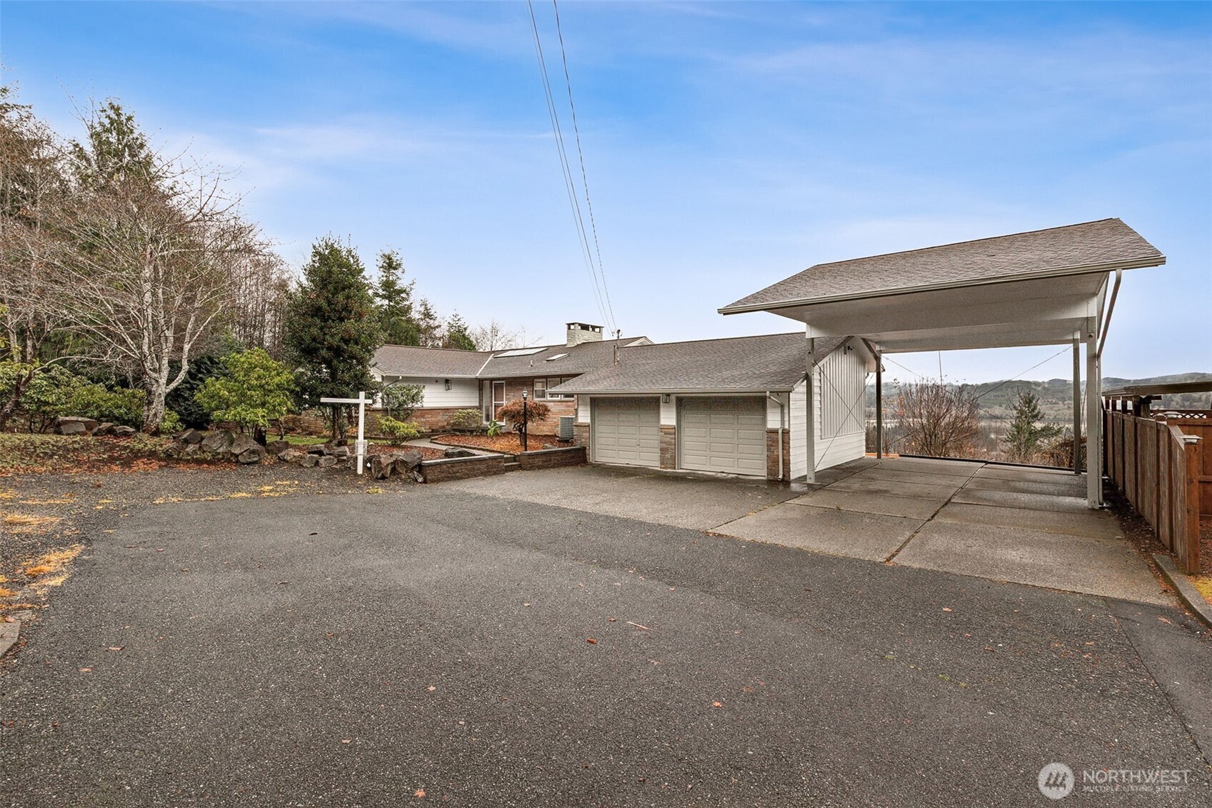 312 E Wilder Hill Lane