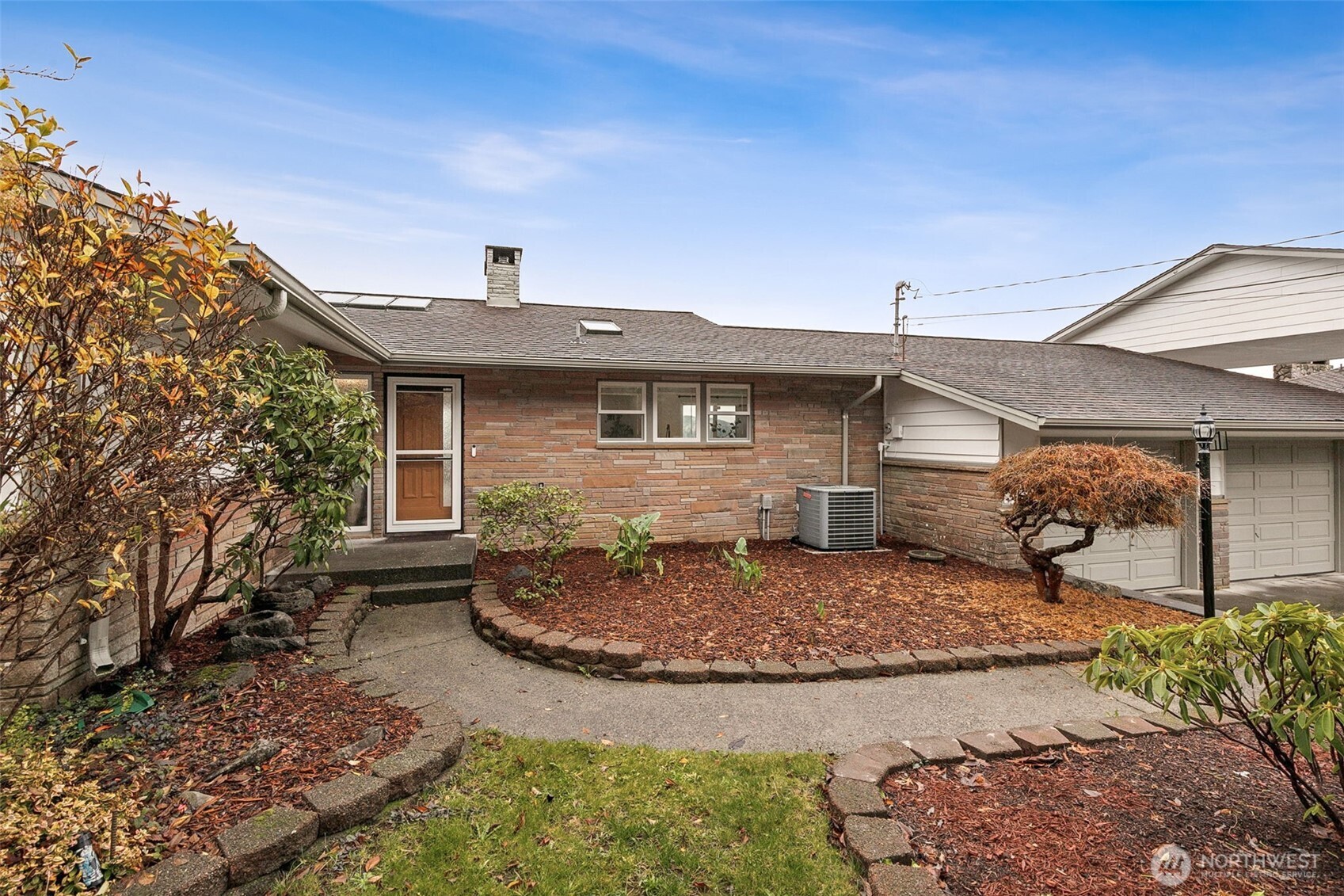 312 E Wilder Hill Lane