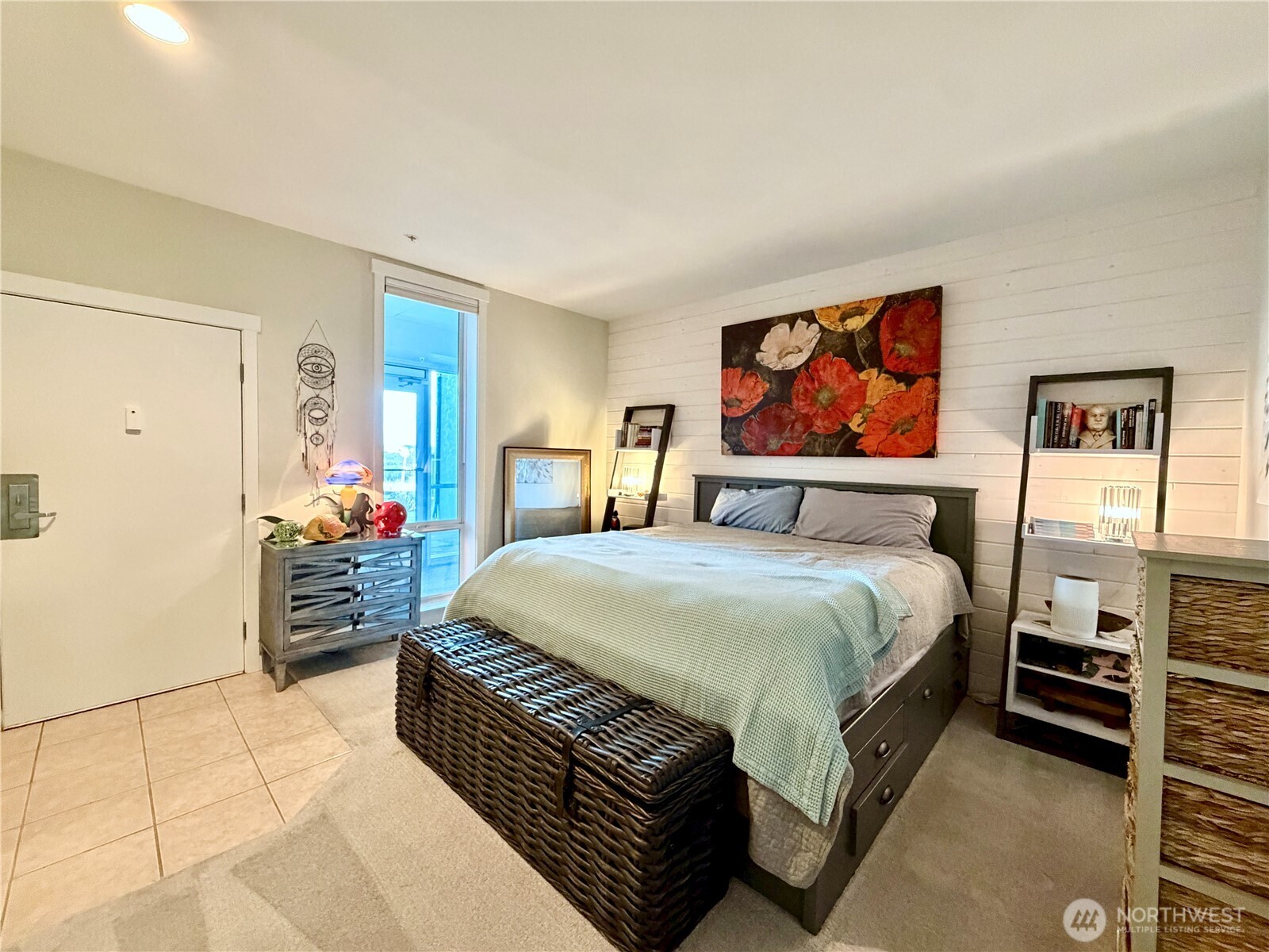 1307 Ocean Shores Boulevard SW N12