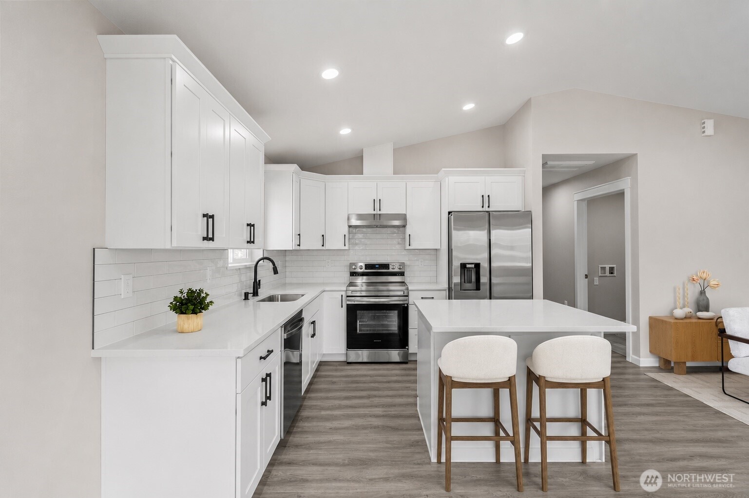 1010 Macfarlane Street