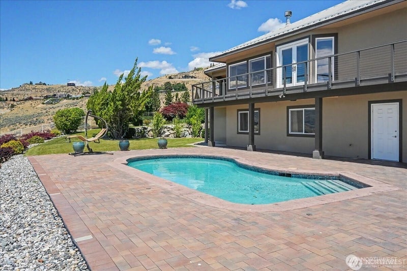 333 Highpoint Place