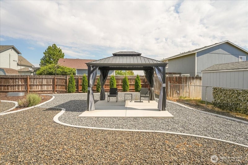 203 N Gold Cup Dr.