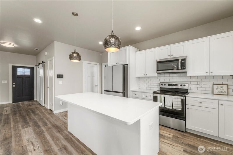 203 N Gold Cup Dr.