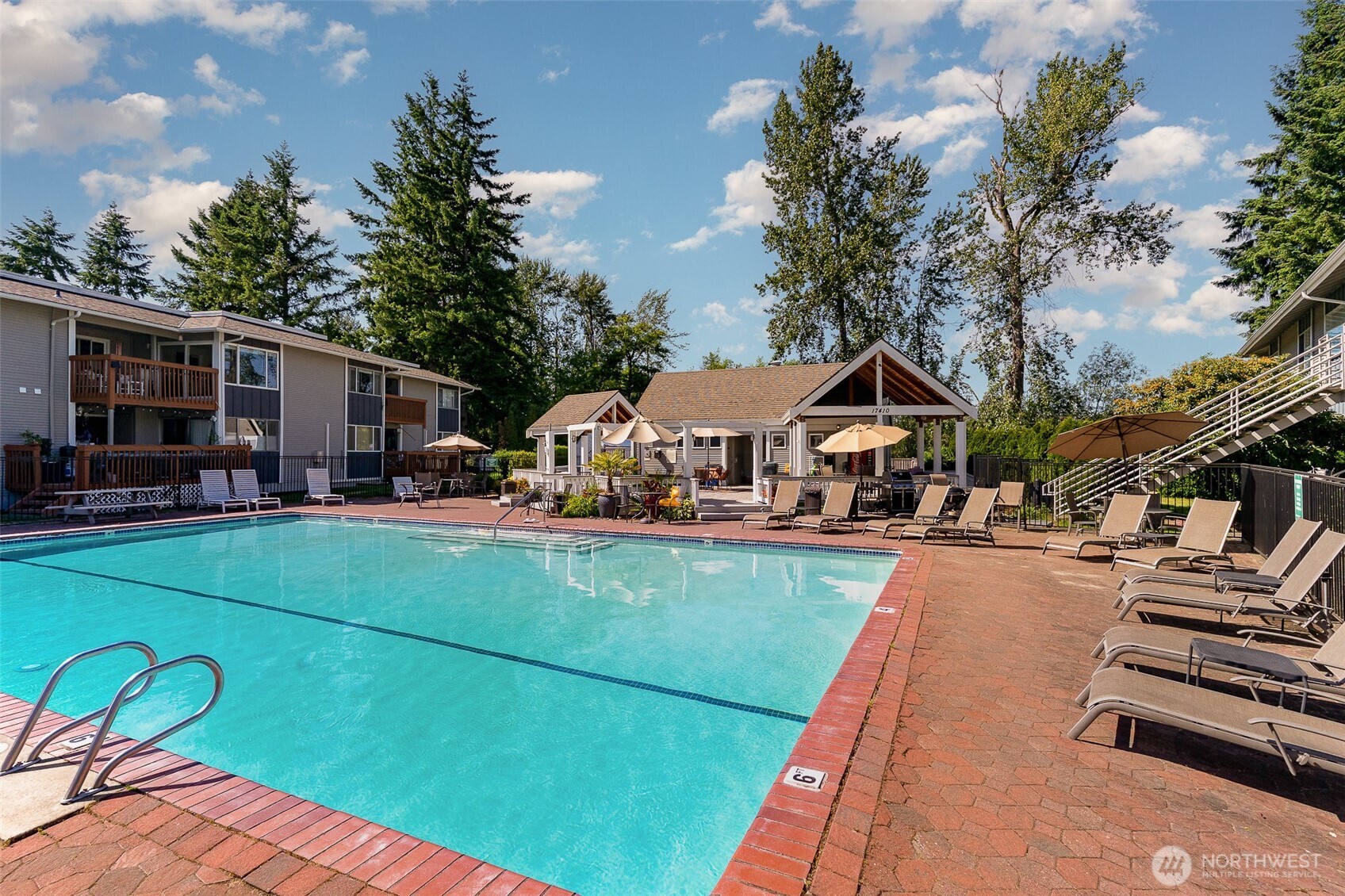 17109 NE 45th Street 36