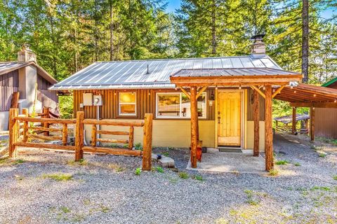 A home in Packwood