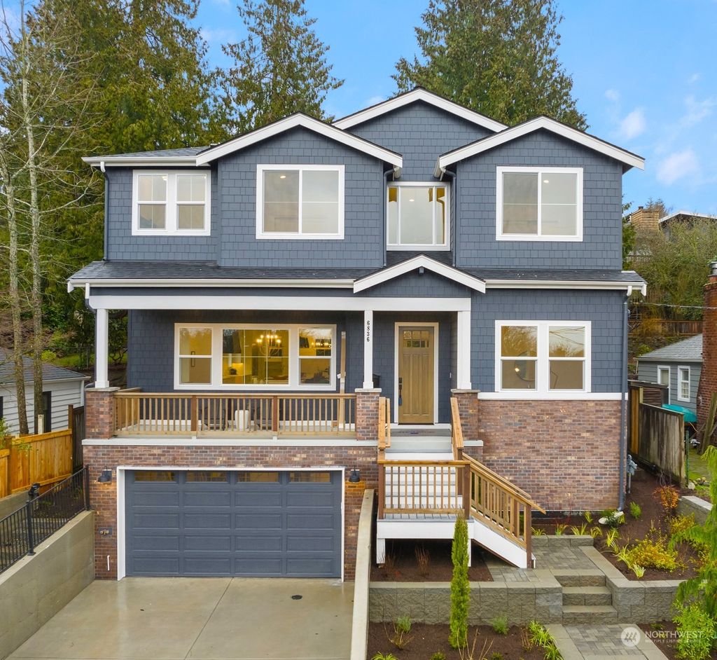 Photo of 6836 28th Avenue NE, Seattle, WA 98115 (MLS # 2027740)