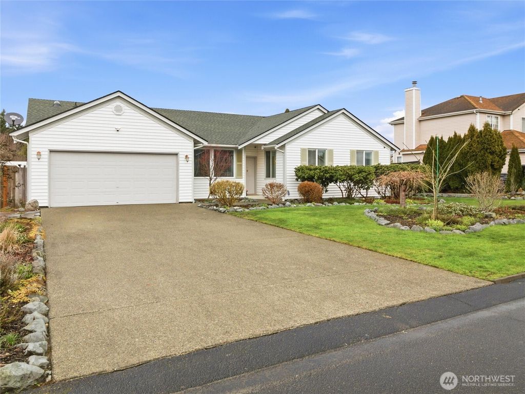 Photo of 4011 214th Street Ct E, Spanaway, WA 98387 (MLS # 2473270)