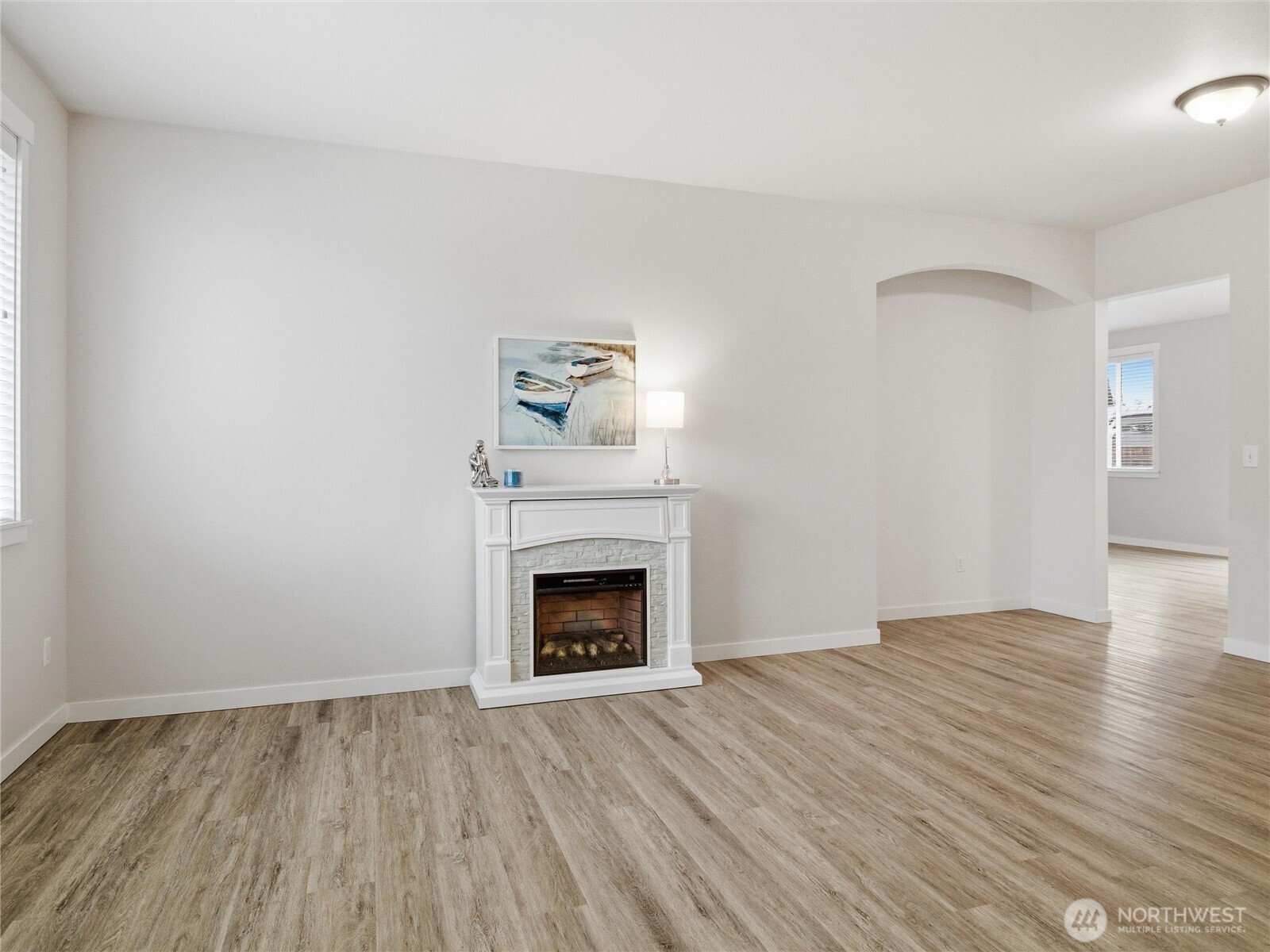 4011 214th Street Ct E