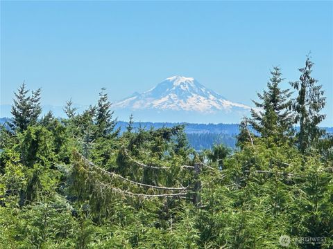 7306 Lone Eagle Place NW Bremerton WA 98312