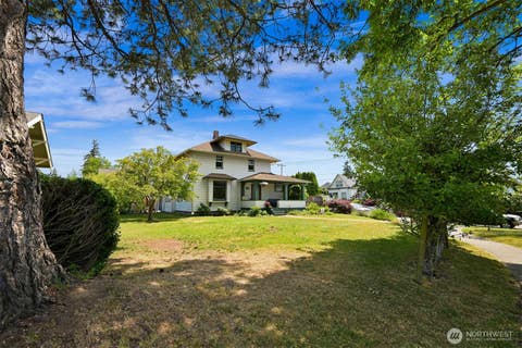 Photo of 2600 Hampton Place, Bellingham, WA 98225 (MLS # 2562343)